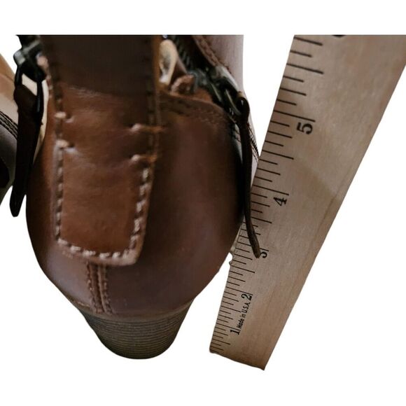 Dolce Vita Boots 7.5 Ankle Booties Block Heels Brown Faux Leather Side Zip - Picture 7 of 9